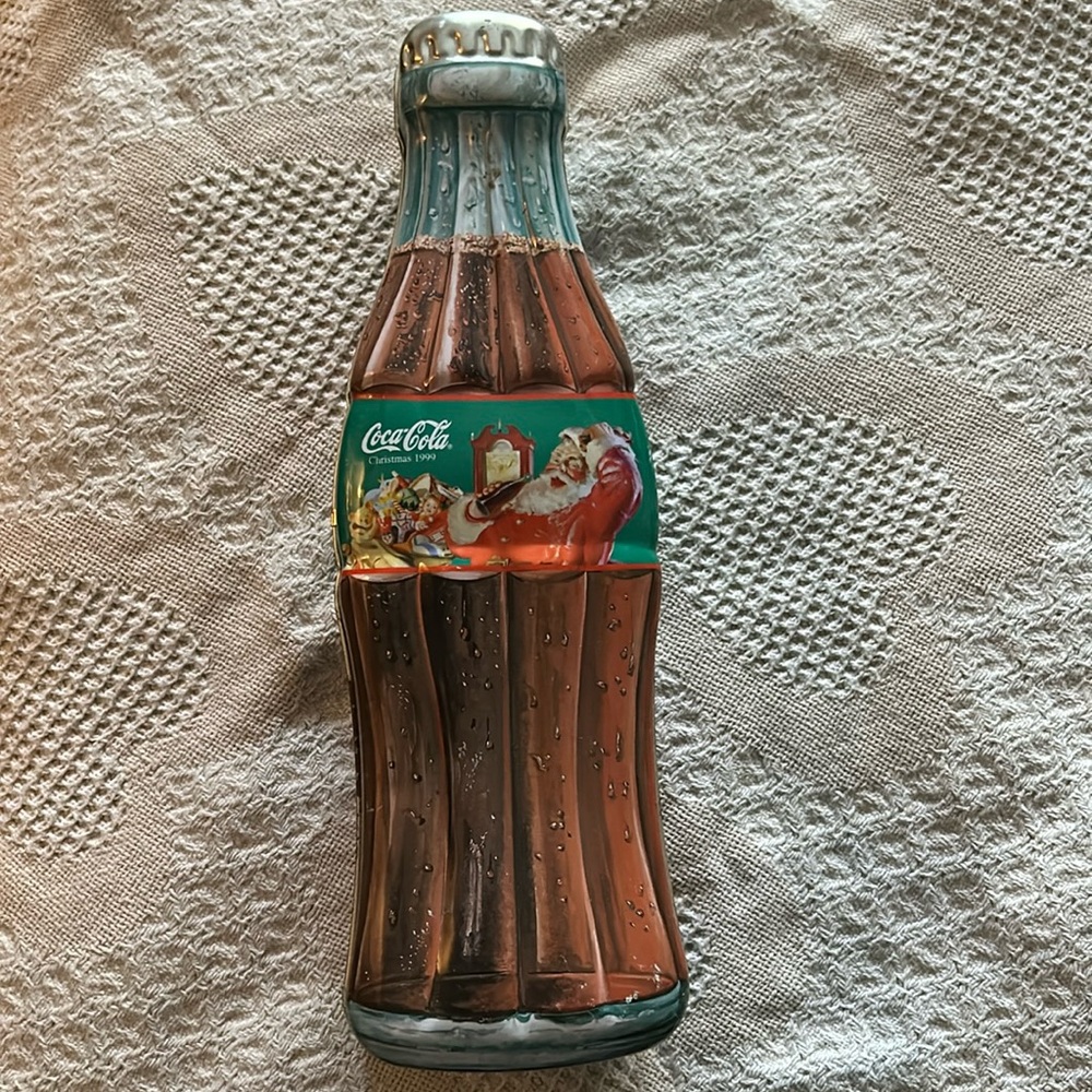 Coca-Cola tin, 1999